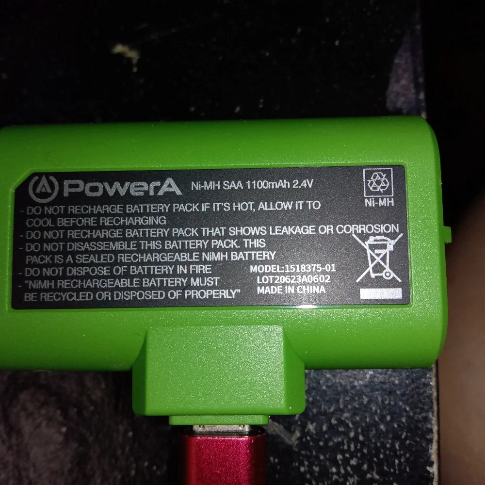 Xbox Controller Battery - Picture 4 of 11